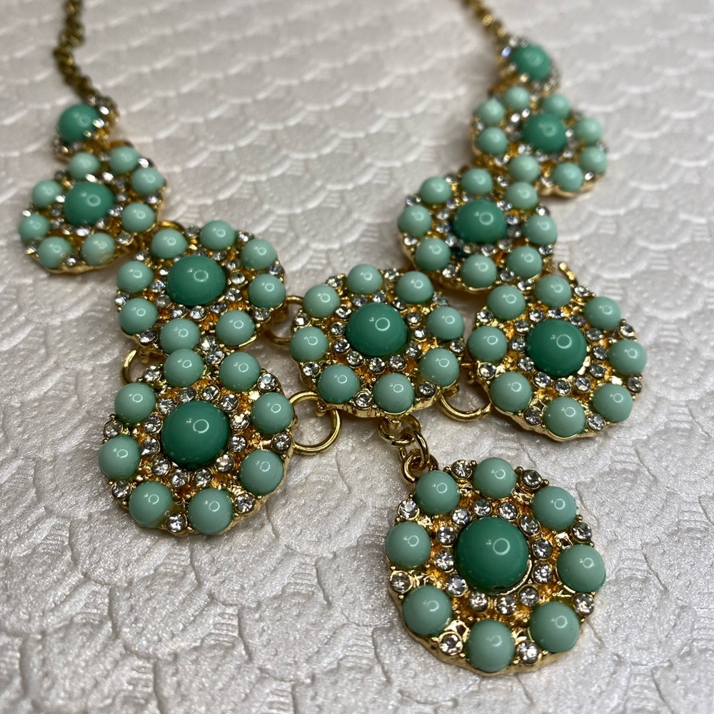 Dainty Statement Necklace